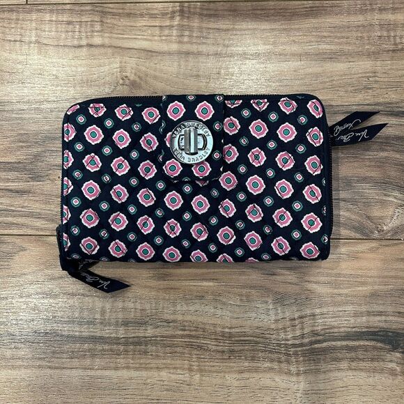NWOT Vera Bradley Petal Paisley Quilted Turn Lock Zip Wallet Blue & Pink - Picture 1 of 8